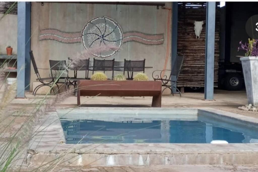 Hackberry House Black Thorn Cottage, Off Grid Khemsbok Exteriér fotografie